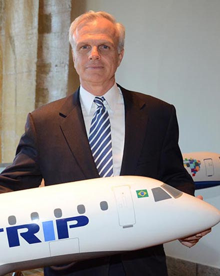 Aviação , David Neeleman, presidente da Azul S.A., que controla a Azul Linhas Aéreas e a Trip