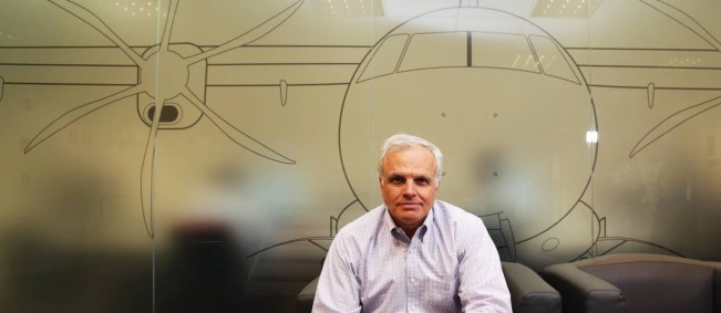 Neeleman na sede da Azul, em São Paulo:executivo estuda levar jatos da Embraer para o braço regional da TAP e promete novos destinos para o Brasil